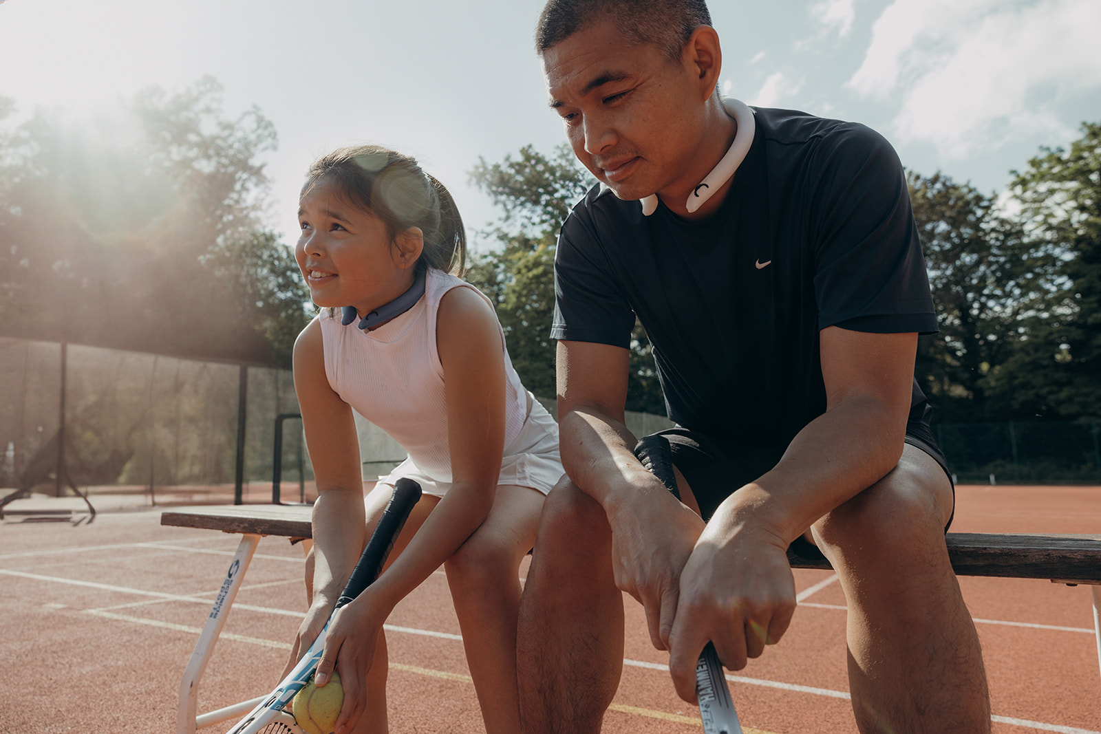 Sumoring neck coolers Tennis match daddy and girl